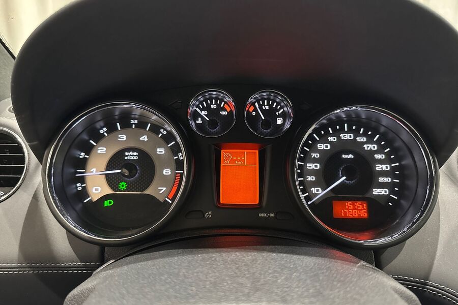 Peugeot RCZ vaihtoauto