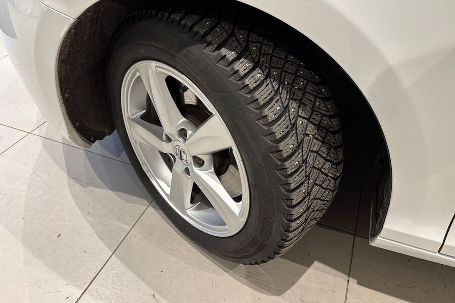 Volvo V40 vaihtoauto