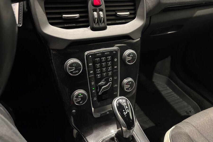 Volvo V40 vaihtoauto