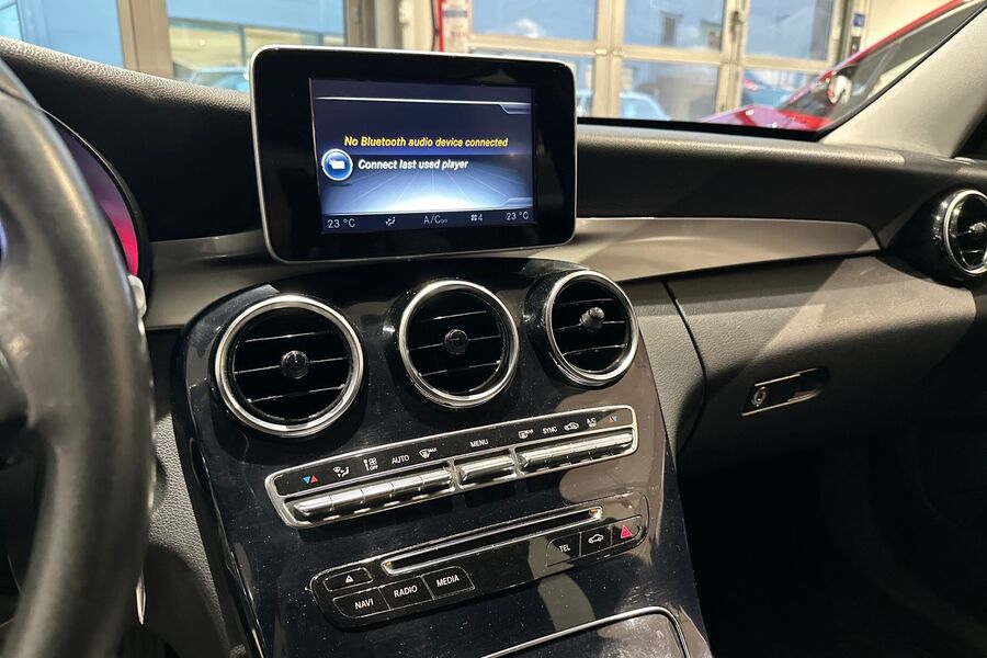 Mercedes-Benz C vaihtoauto