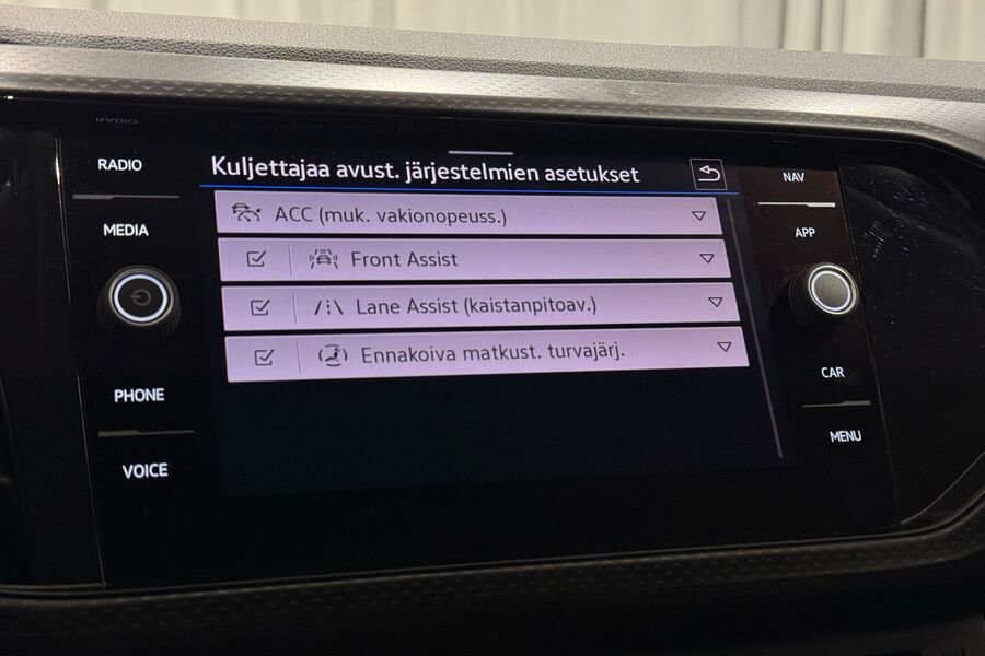 Volkswagen T-Cross vaihtoauto