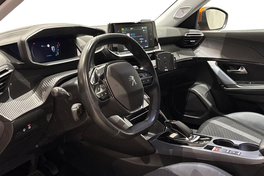 Peugeot e-2008 vaihtoauto