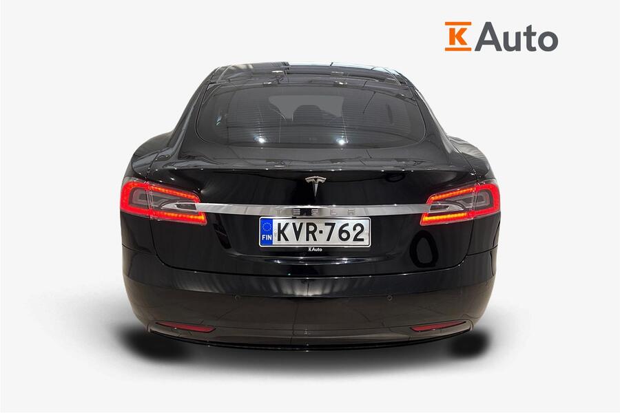 Tesla Model S vaihtoauto