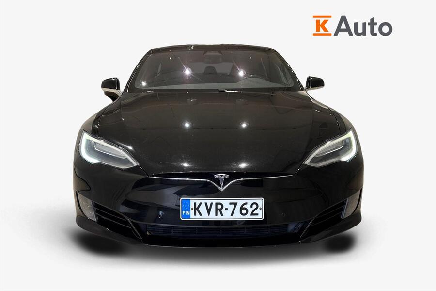 Tesla Model S vaihtoauto