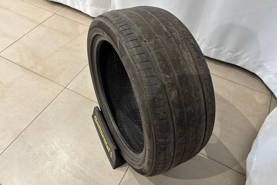 Tesla Model S vaihtoauto