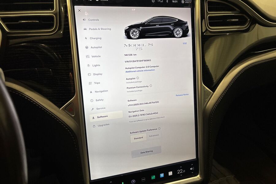 Tesla Model S vaihtoauto