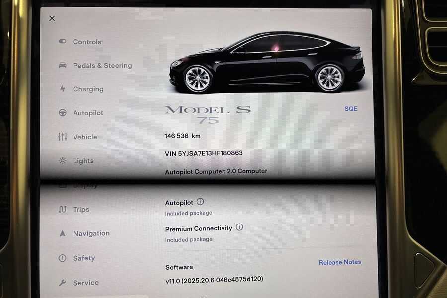 Tesla Model S vaihtoauto