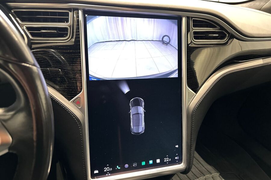Tesla Model S vaihtoauto