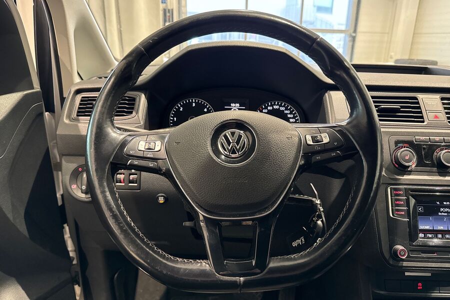 Volkswagen Caddy Maxi vaihtoauto