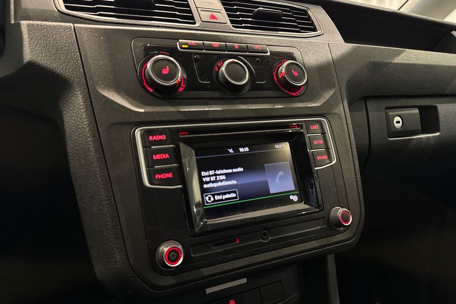 Volkswagen Caddy Maxi vaihtoauto