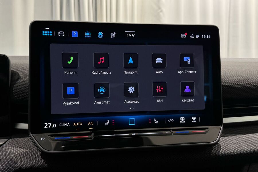 Volkswagen T-Roc vaihtoauto