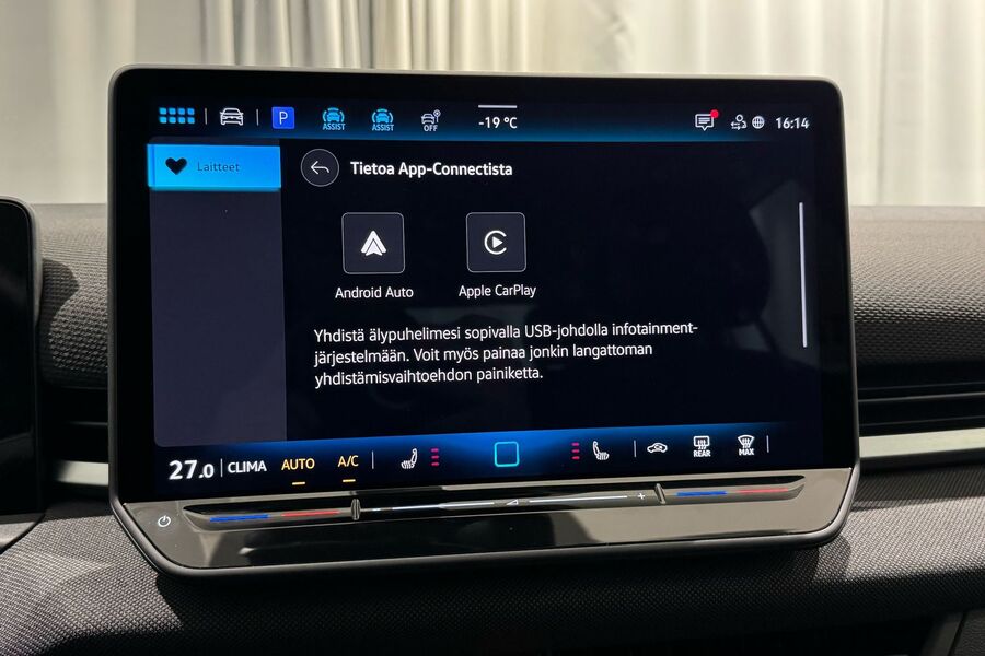 Volkswagen T-Roc vaihtoauto