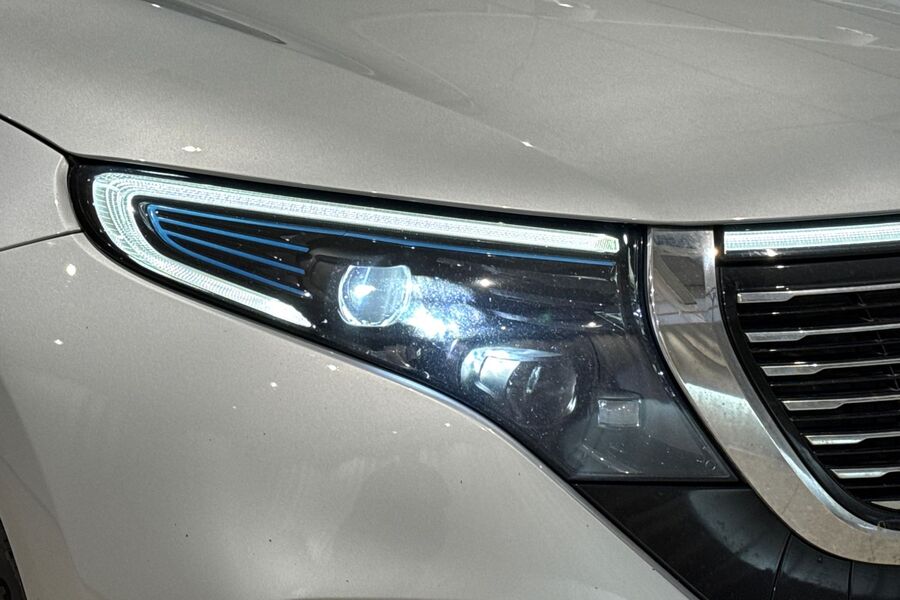 Mercedes-Benz EQC vaihtoauto