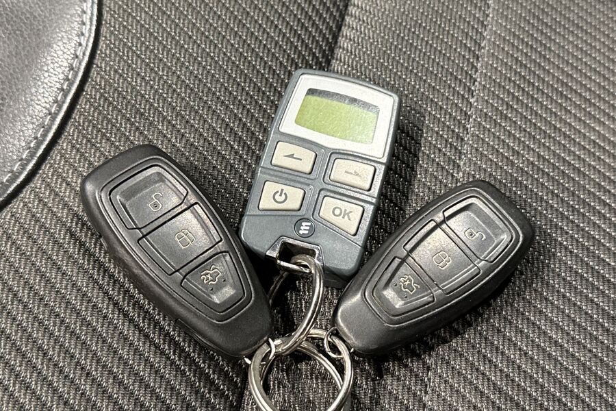 Ford Kuga vaihtoauto