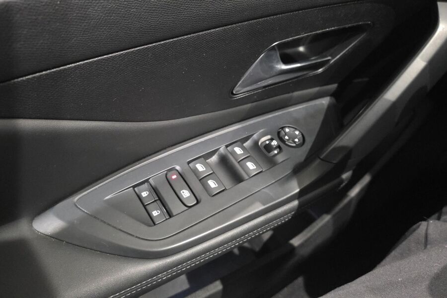 Peugeot 308 vaihtoauto