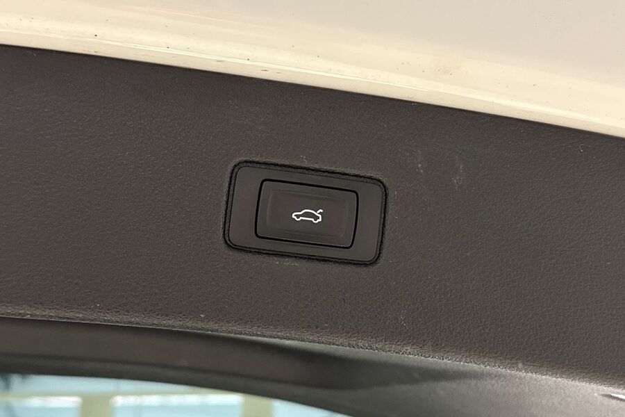 Audi Q7 vaihtoauto