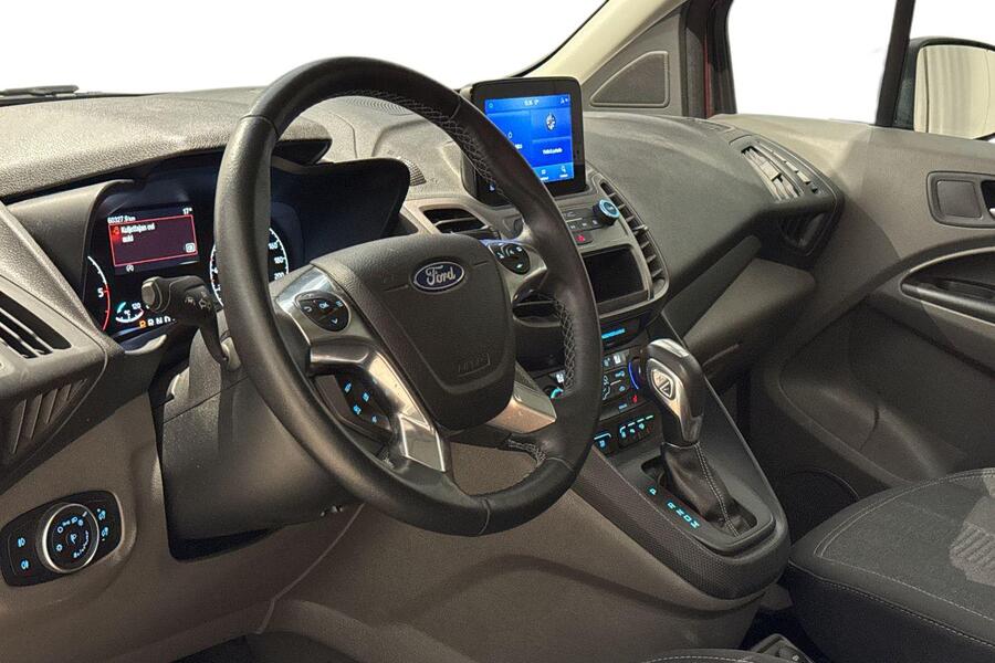 Ford Grand Tourneo Connect vaihtoauto