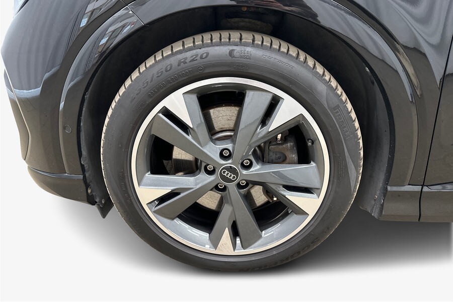 Audi Q4 e-tron vaihtoauto