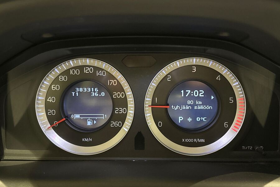 Volvo XC60 vaihtoauto