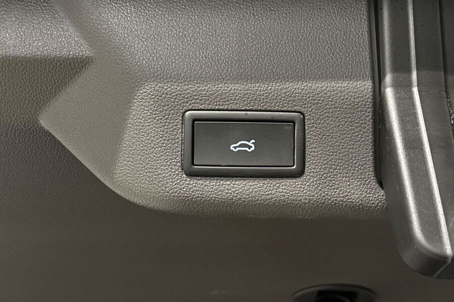 Volkswagen Multivan vaihtoauto