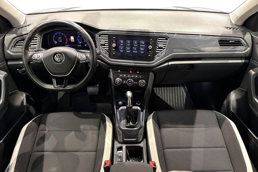 Volkswagen T-Roc vaihtoauto