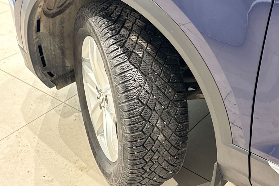 Volkswagen T-Roc vaihtoauto