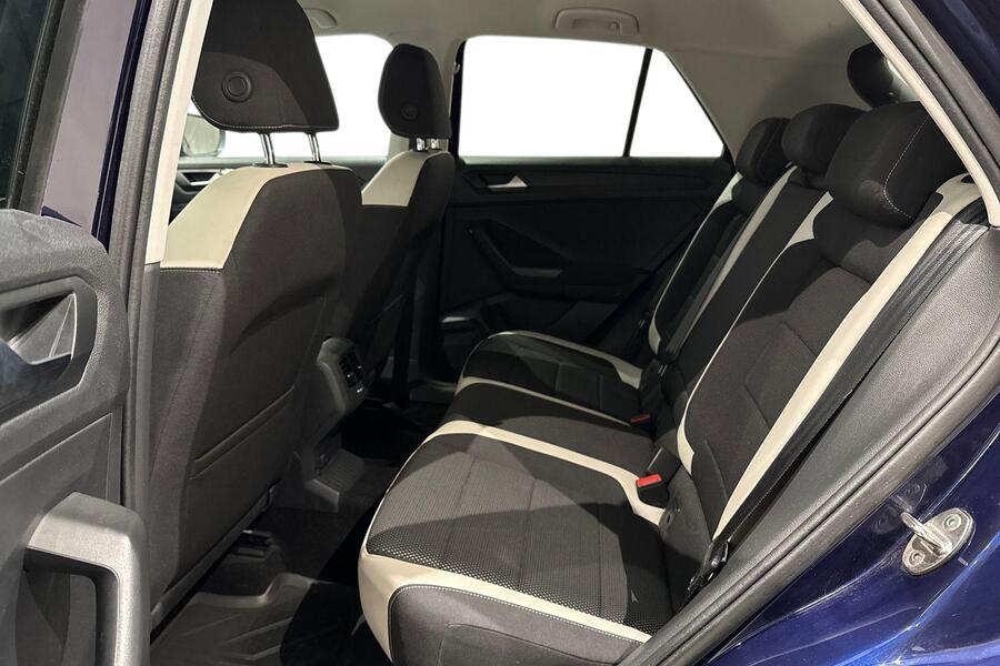 Volkswagen T-Roc vaihtoauto