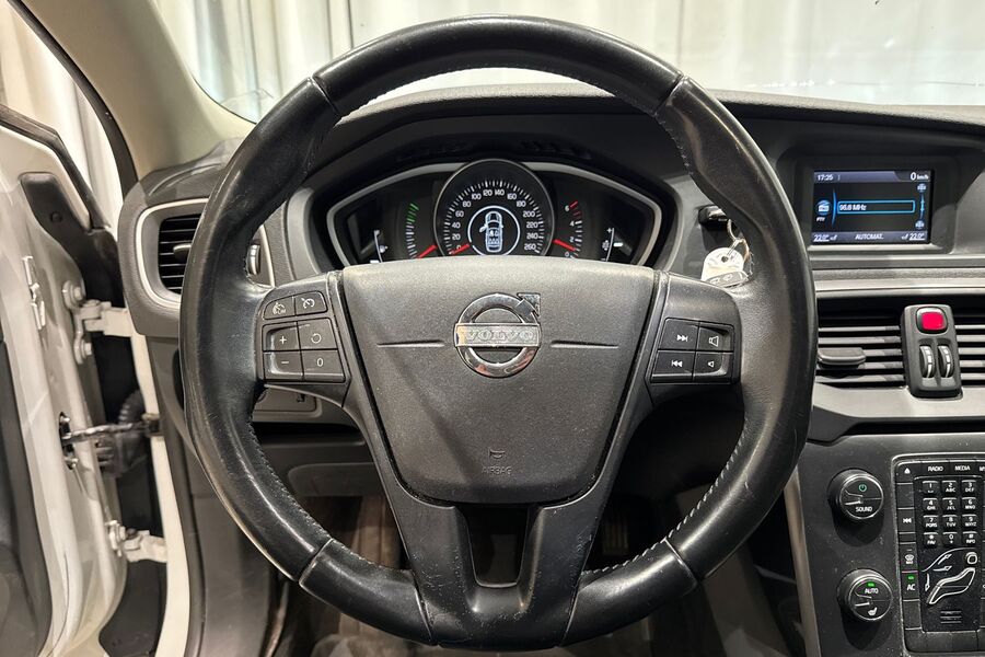Volvo V40 vaihtoauto