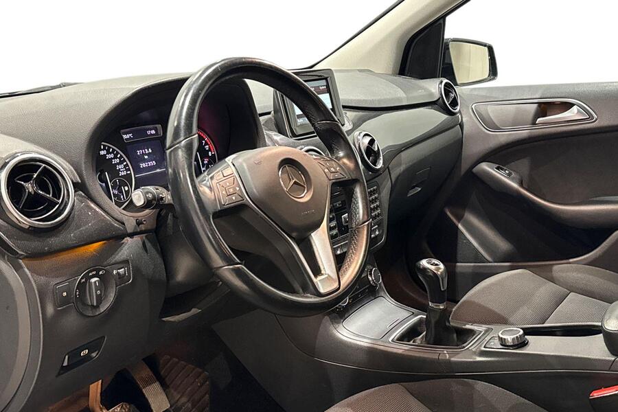 Mercedes-Benz B vaihtoauto