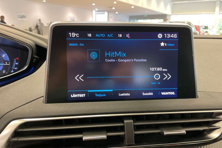 Peugeot 5008 vaihtoauto