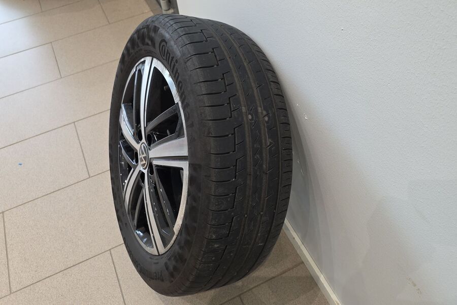 Volkswagen Caddy Maxi vaihtoauto