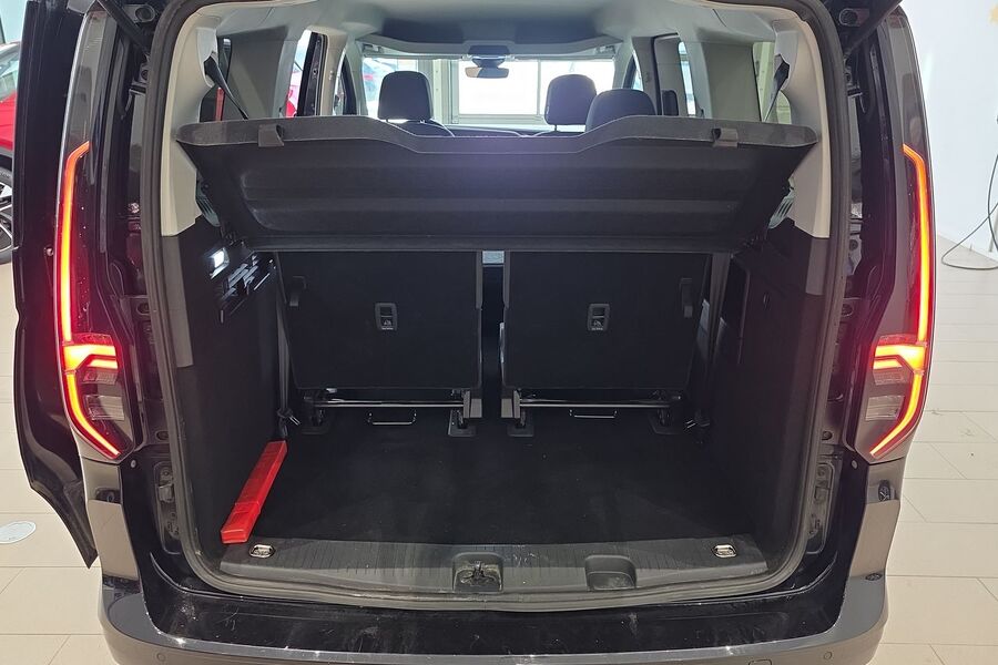 Volkswagen Caddy Maxi vaihtoauto