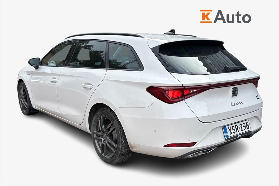 SEAT Leon Sportstourer vaihtoauto