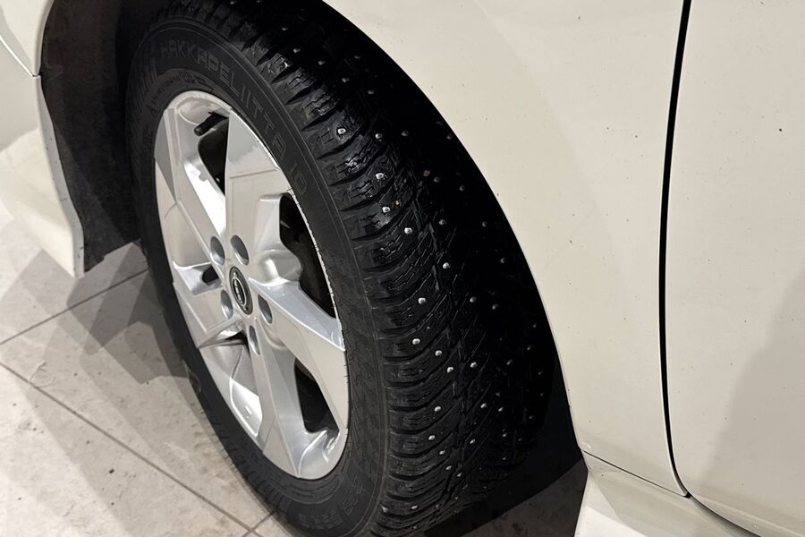 Nissan Leaf vaihtoauto