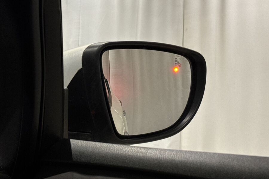 Nissan Leaf vaihtoauto