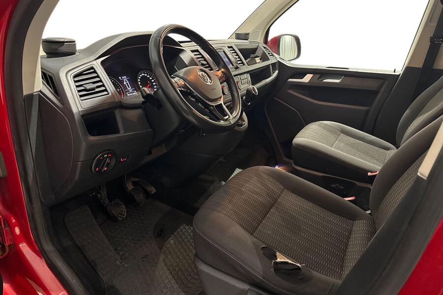 Volkswagen Caravelle vaihtoauto