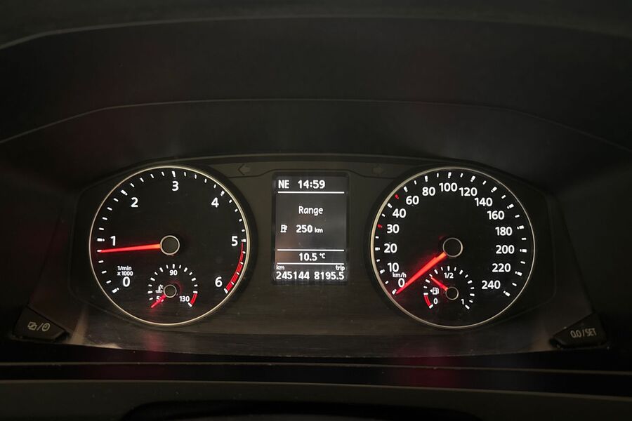 Volkswagen Caravelle vaihtoauto