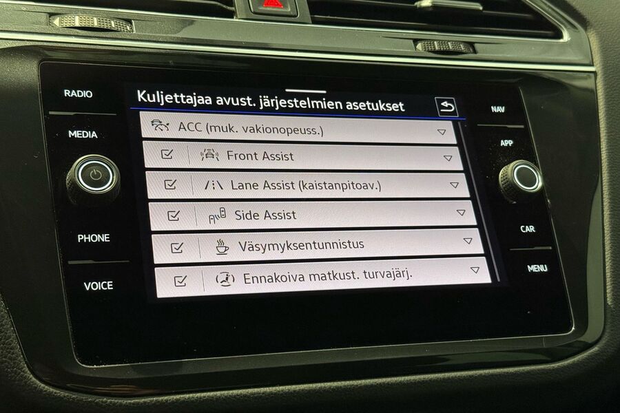 Volkswagen Tiguan vaihtoauto
