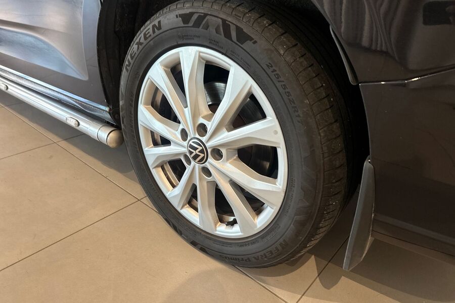 Volkswagen Caddy Maxi vaihtoauto