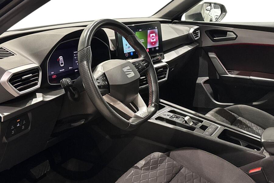 SEAT Leon Sportstourer vaihtoauto