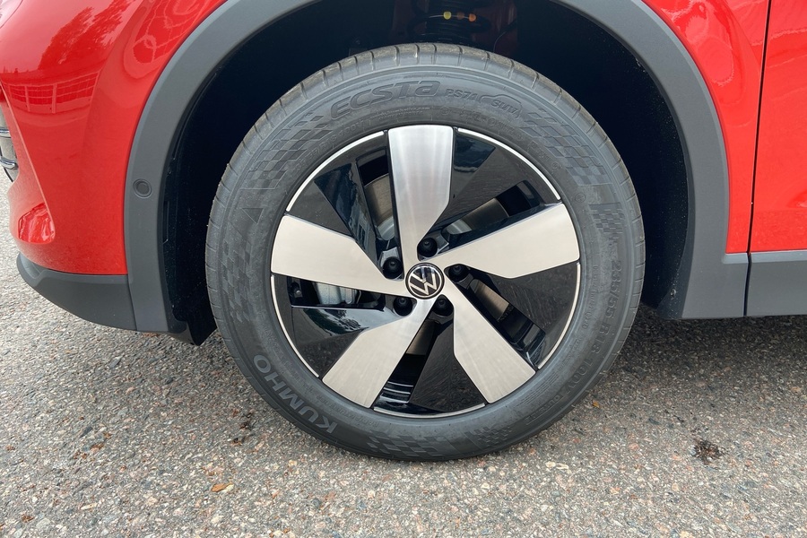 Volkswagen Tiguan vaihtoauto