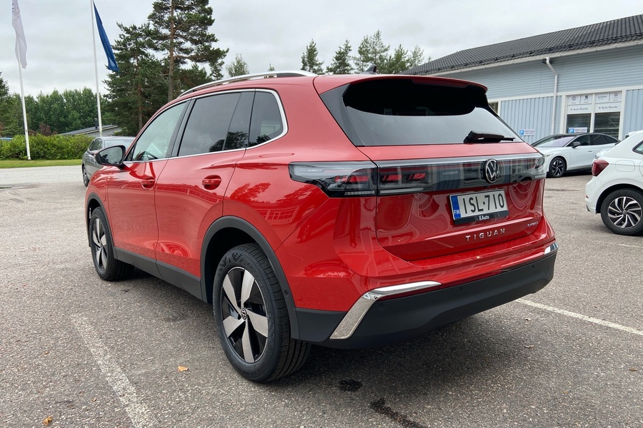 Volkswagen Tiguan vaihtoauto