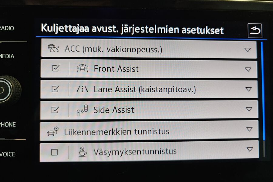 Volkswagen Tiguan vaihtoauto