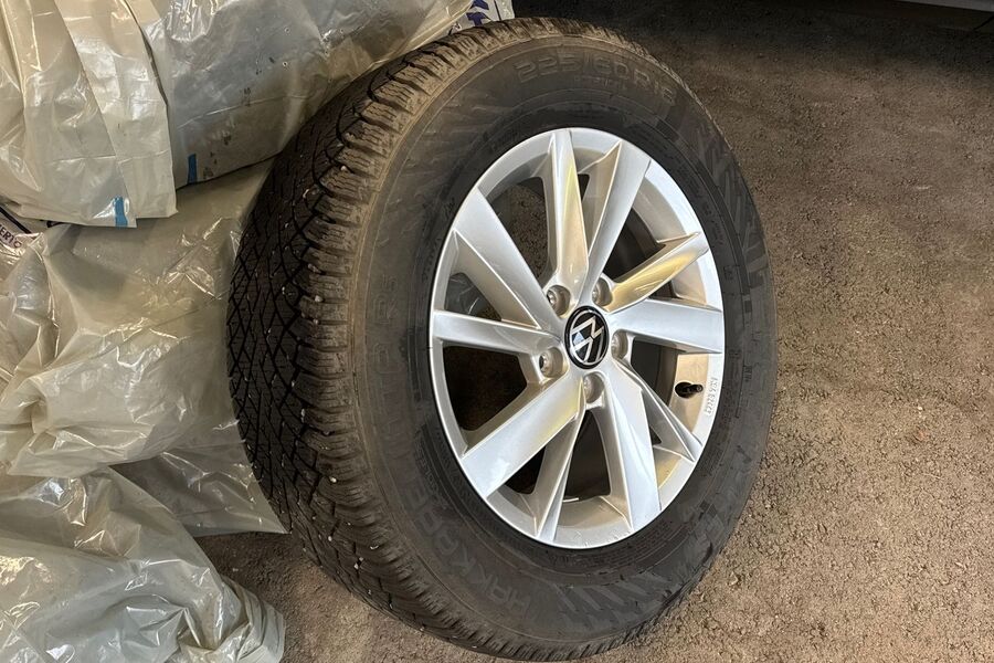 Volkswagen T-Roc vaihtoauto