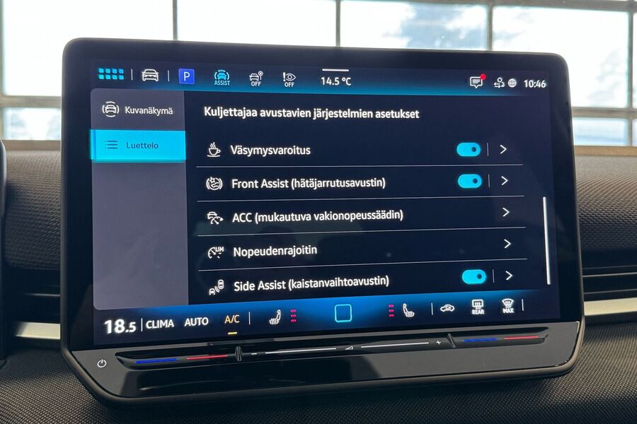 Volkswagen T-Roc vaihtoauto