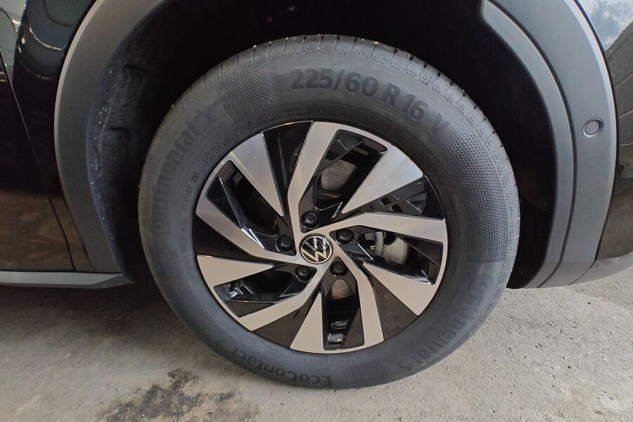 Volkswagen T-Roc vaihtoauto