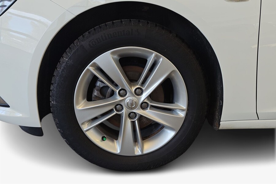 Opel Insignia vaihtoauto