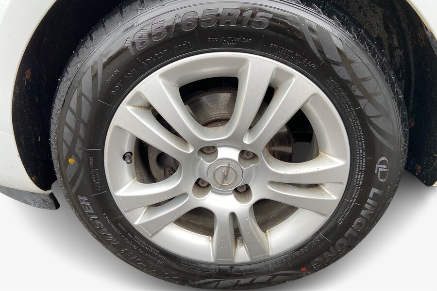 Opel Corsa vaihtoauto