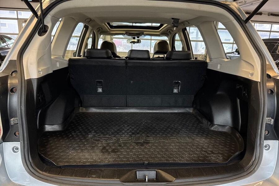 Subaru Forester vaihtoauto
