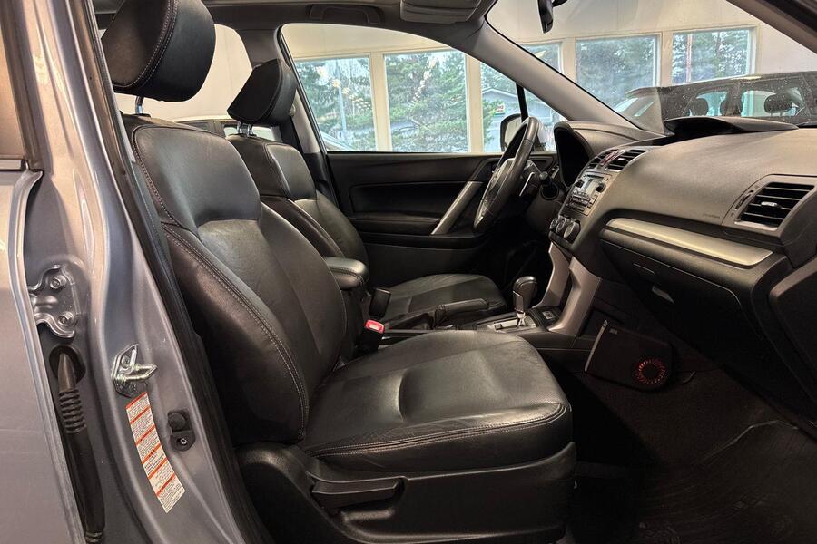 Subaru Forester vaihtoauto
